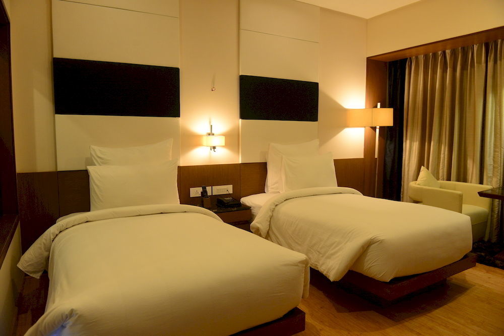 Narayani Heights, Hotel Ahmedabad
