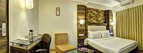 Hotel Aaram Orchard Ahmedabad