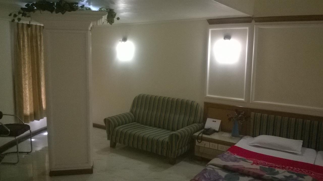 Hotel Unnati Ahmedabad