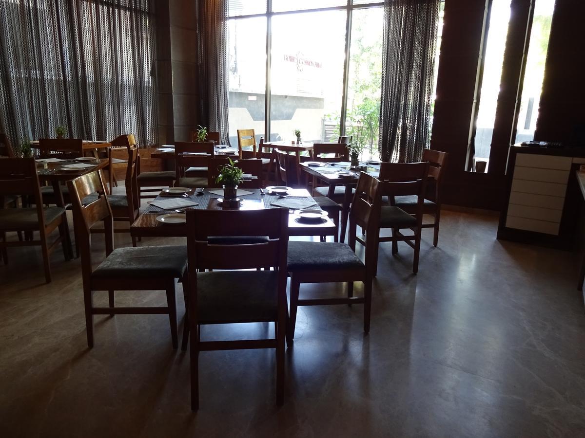Cosmopolitan Ahmedabad