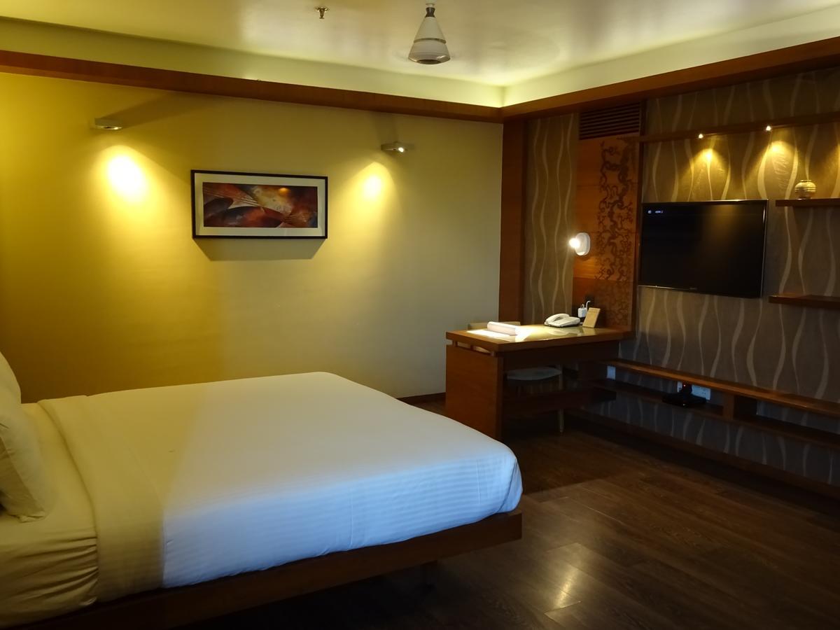 Cosmopolitan 3* Ahmedabad