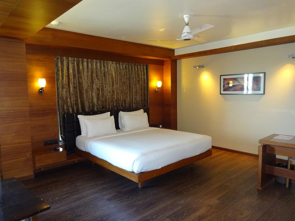 Cosmopolitan Hotel