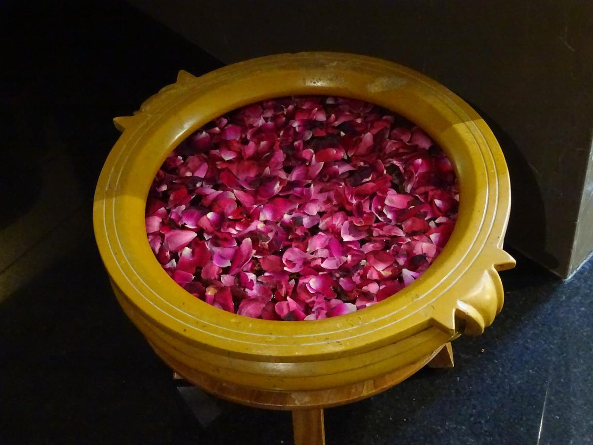 Cosmopolitan Hotel Ahmedabad