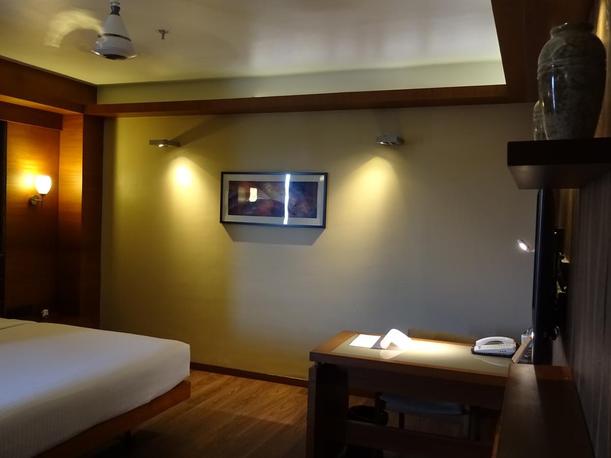 Cosmopolitan Hotel