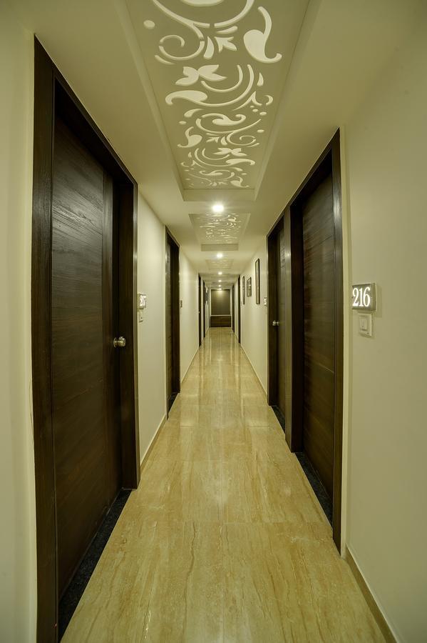 Rudra Royale Hotel Ahmedabad