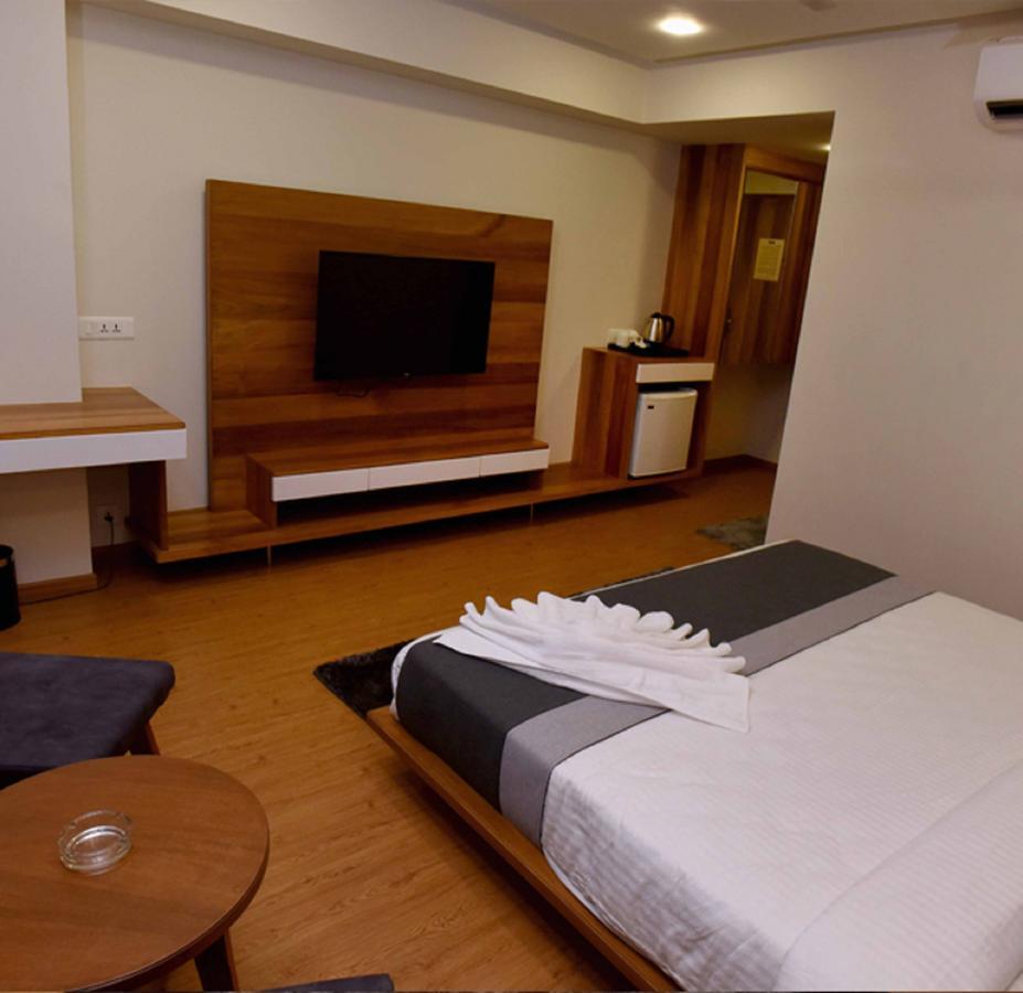 Grand Elegance Ahmedabad