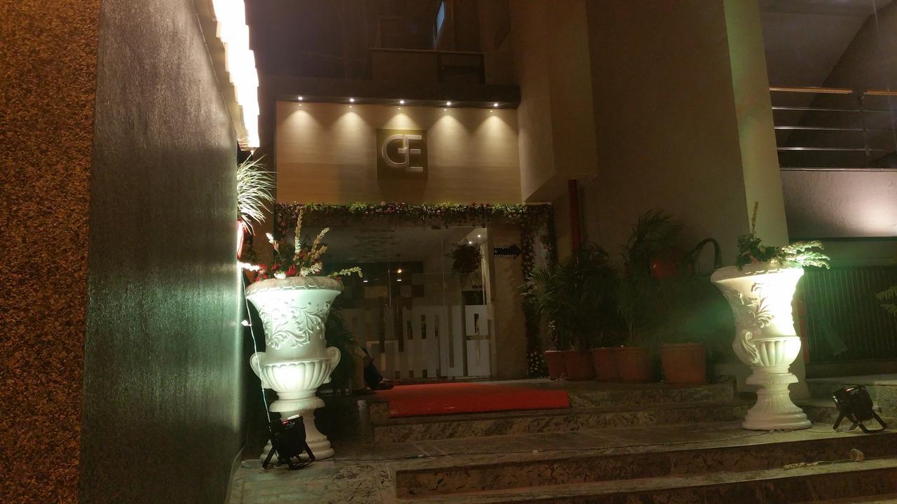 Hotel Grand Elegance 3*