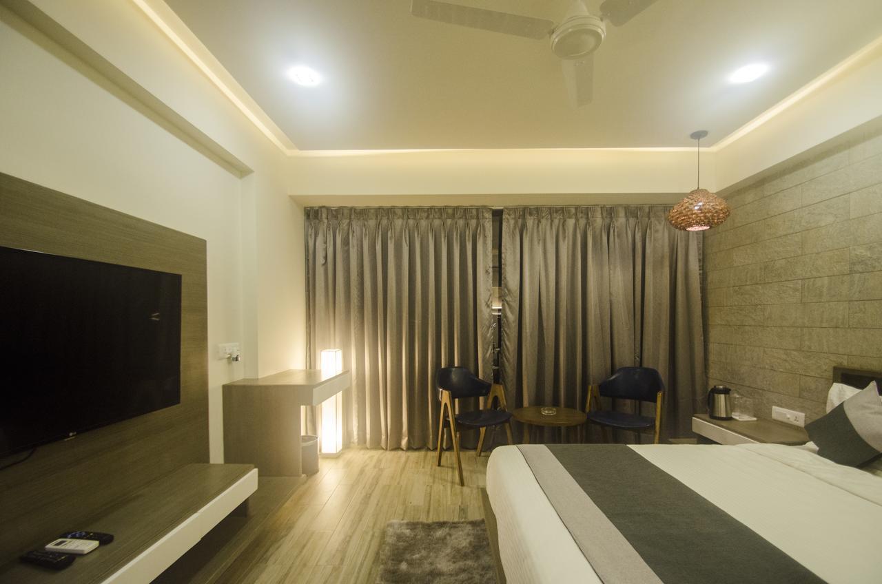 Grand Elegance Hotel Ahmedabad