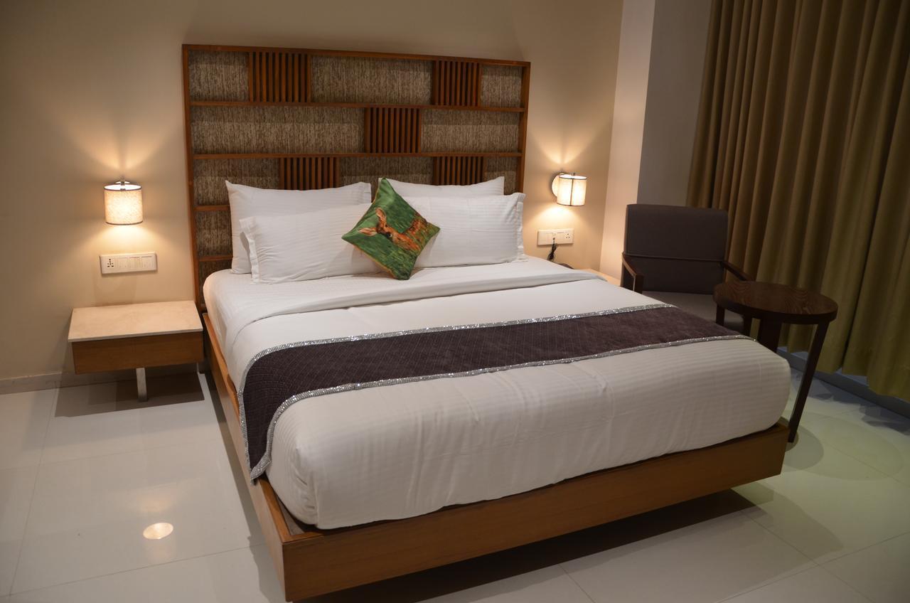 Prasang Presidency Hotel Ahmedabad