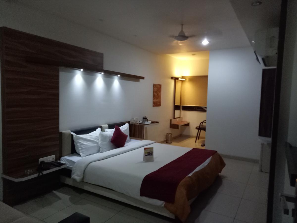 Hotel Kalinga View Ahmedabad