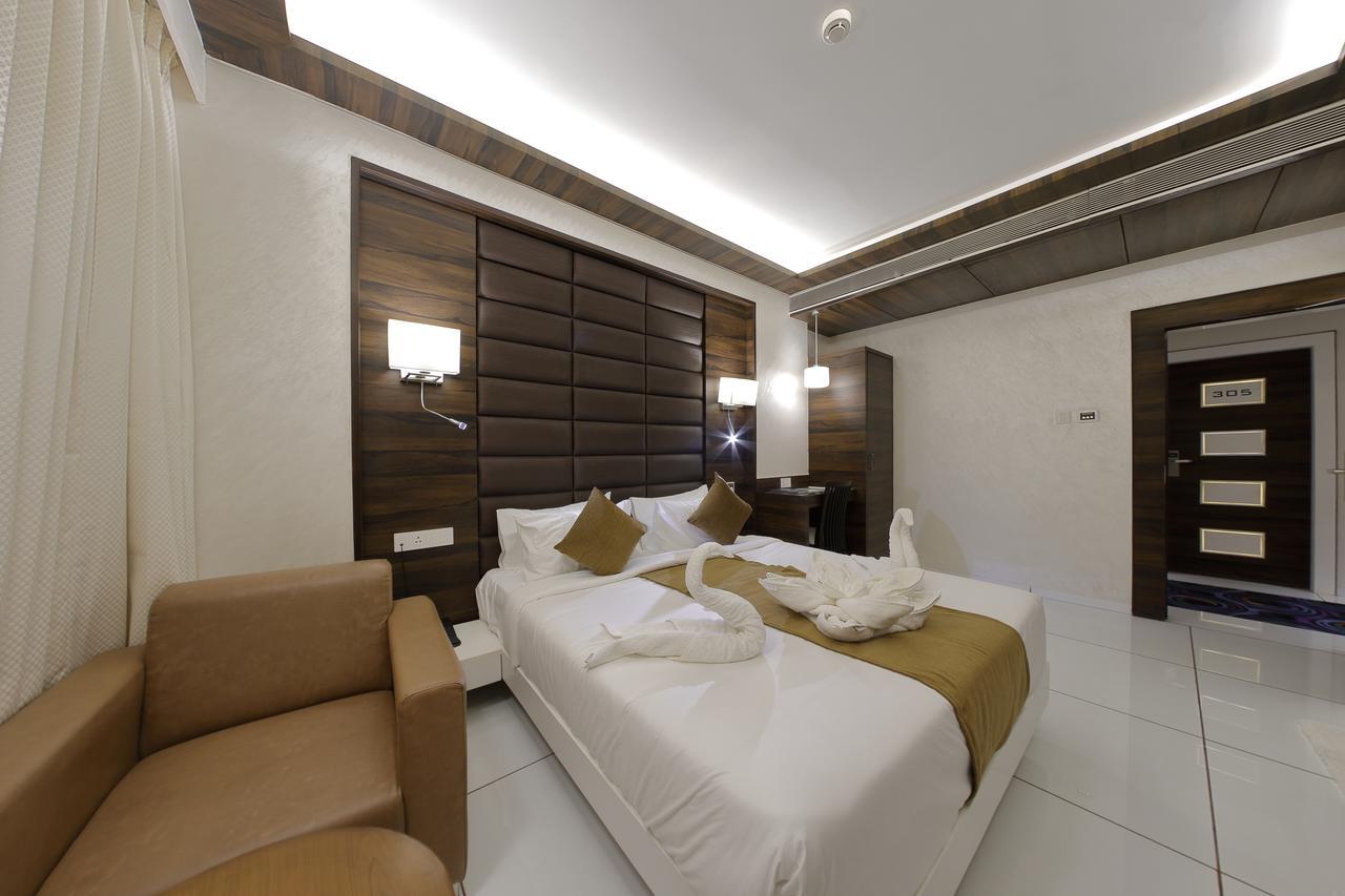 Silver Heights Hotel 3*