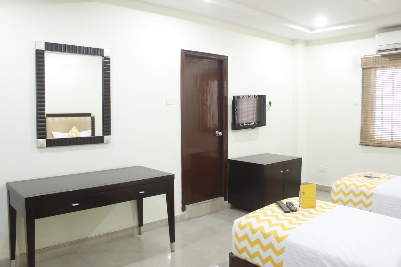 Fabhotel Rock Regency 3*
