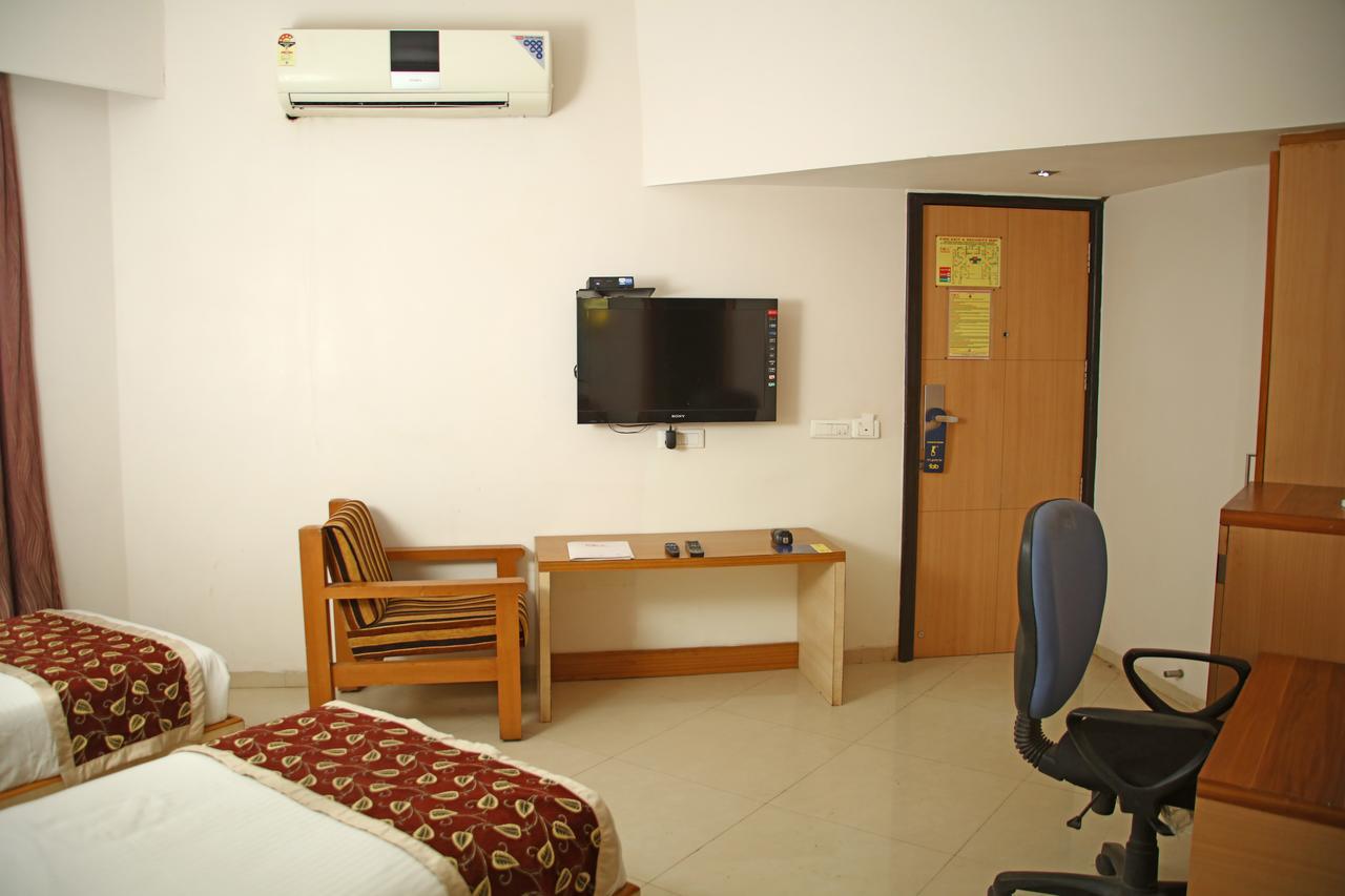 Fabhotel Rock Regency Hotel Ahmedabad