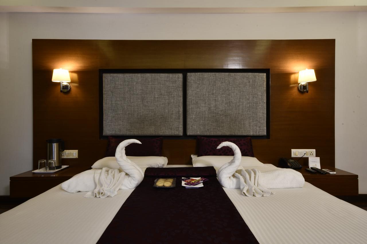Hotel Platinum Residency