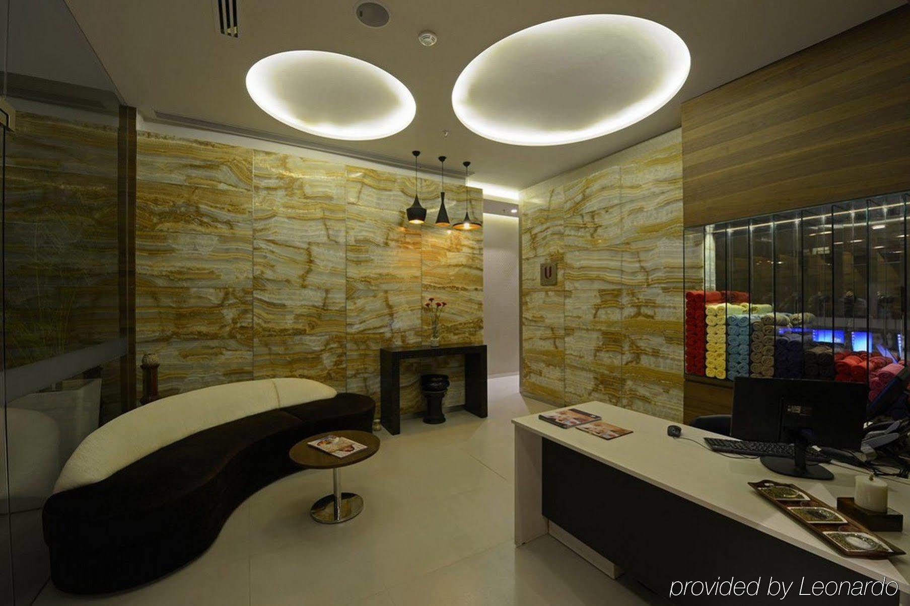 Eastin 5* Ahmedabad