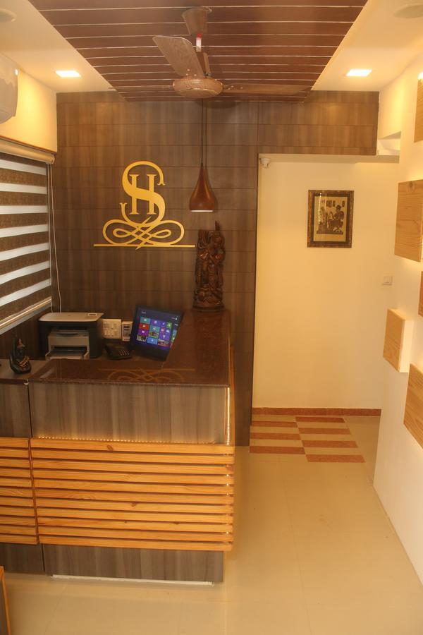 Hotel Supreme Ahmedabad