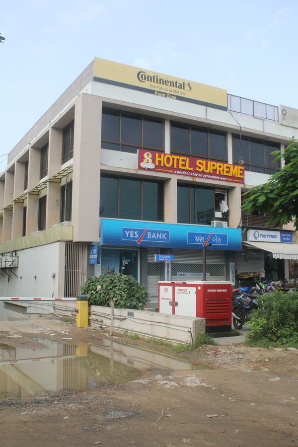 Supreme Hotel 2*