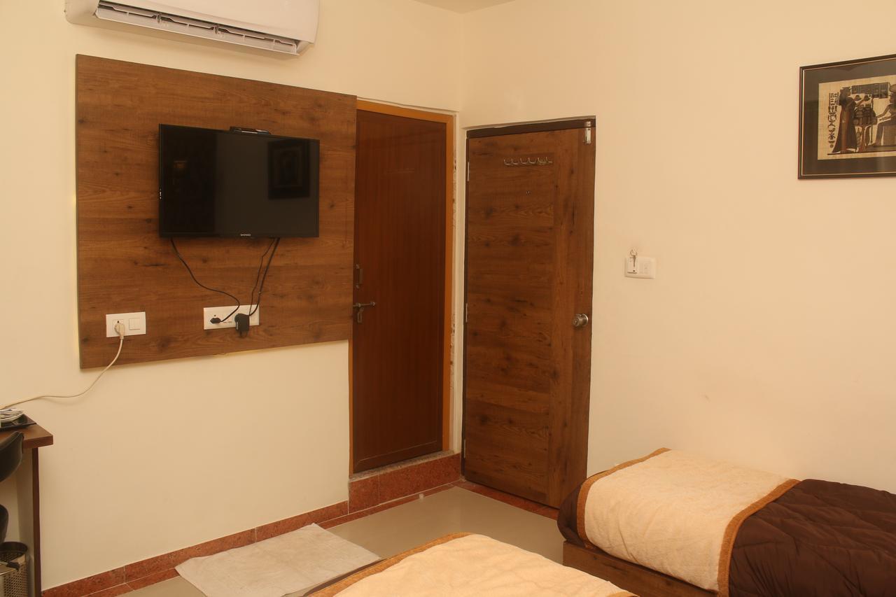 Supreme Ahmedabad
