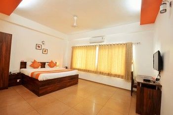 10blossoms Signature Service Ahmedabad