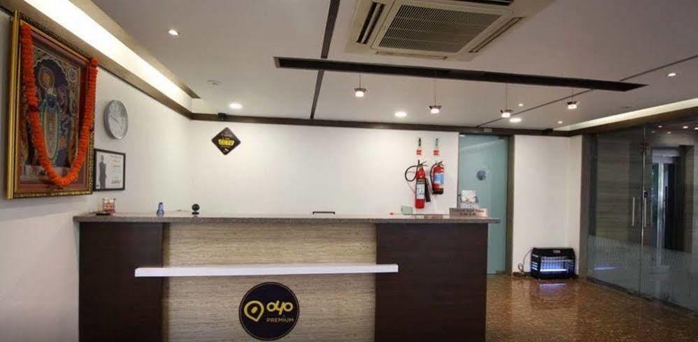 Oyo Premium Gandhi Ashram Road Ii Hotel 3*