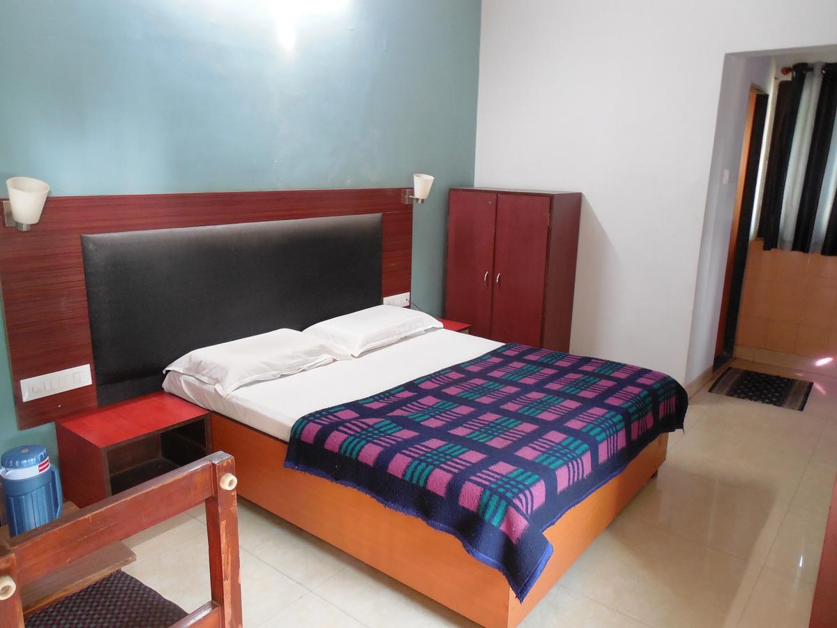 Silver Springs * Ahmedabad