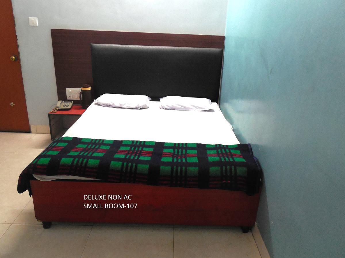 Hotel Silver Springs *