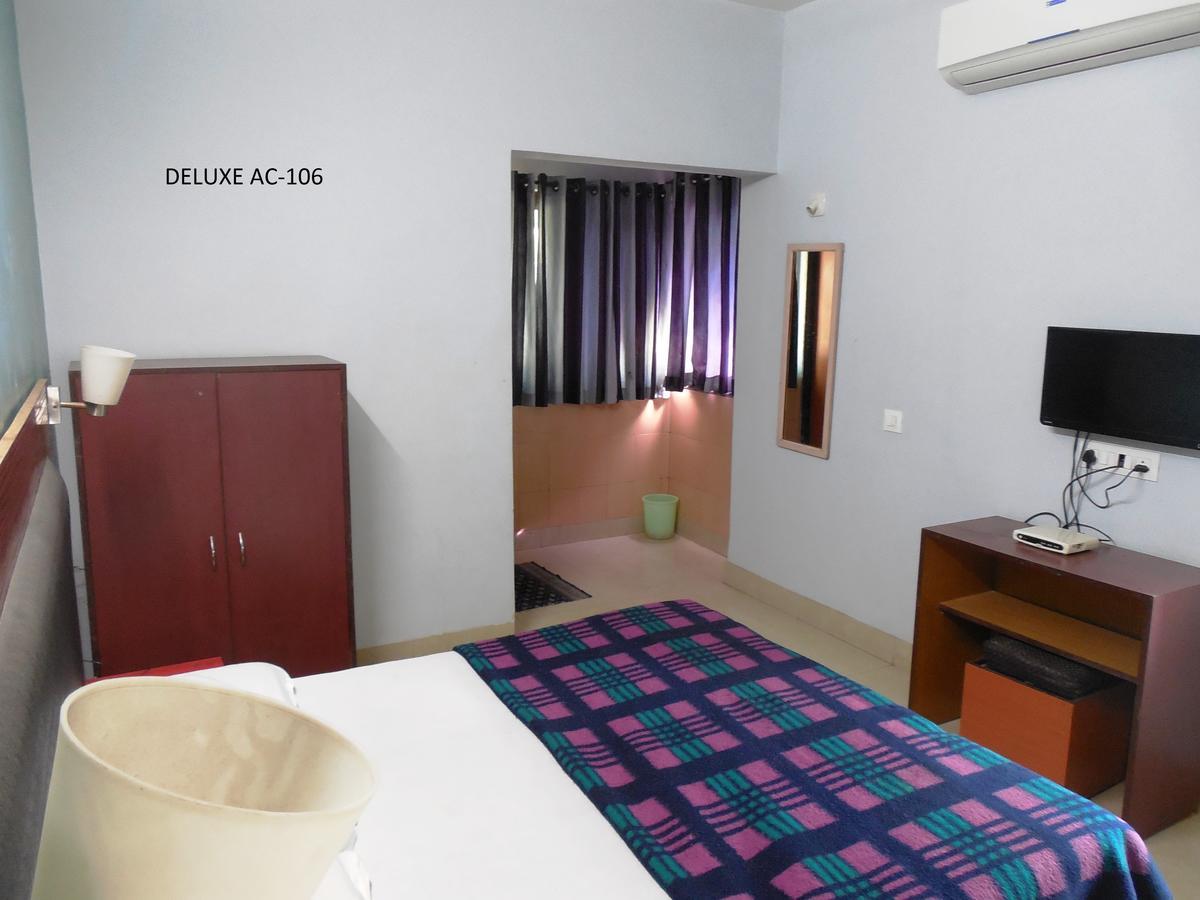 Hotel Silver Springs *