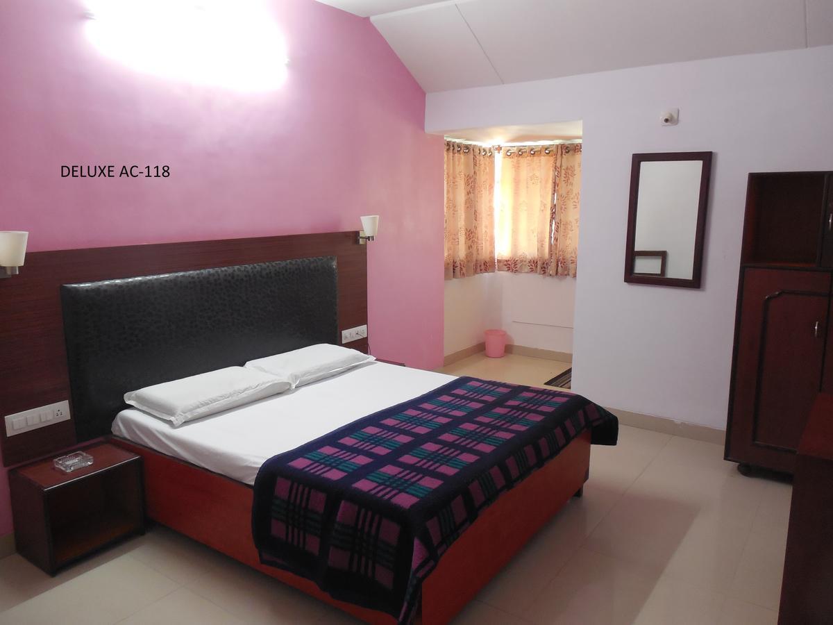 Hotel Silver Springs *