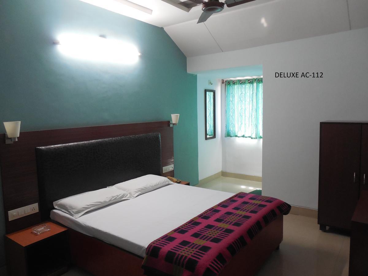 Silver Springs * Ahmedabad