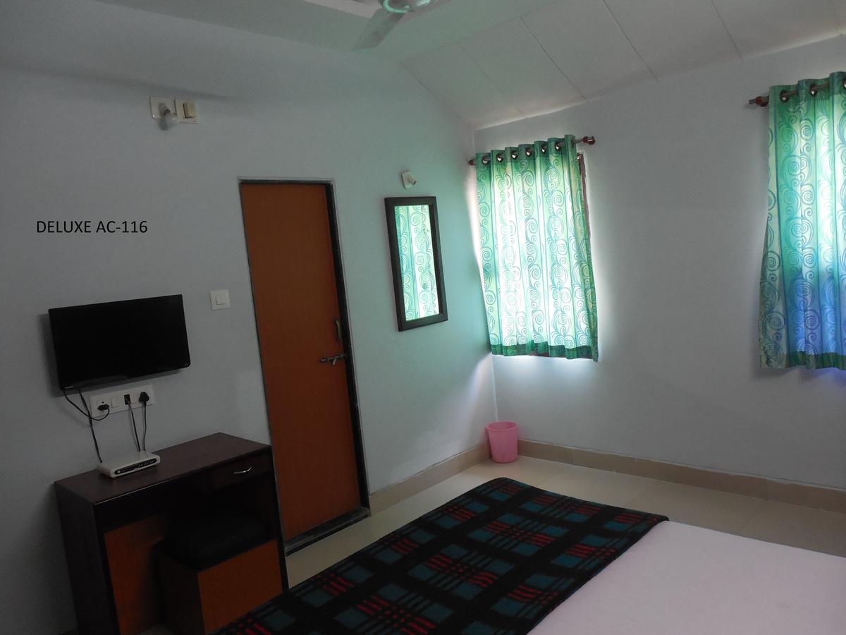 Silver Springs * Ahmedabad