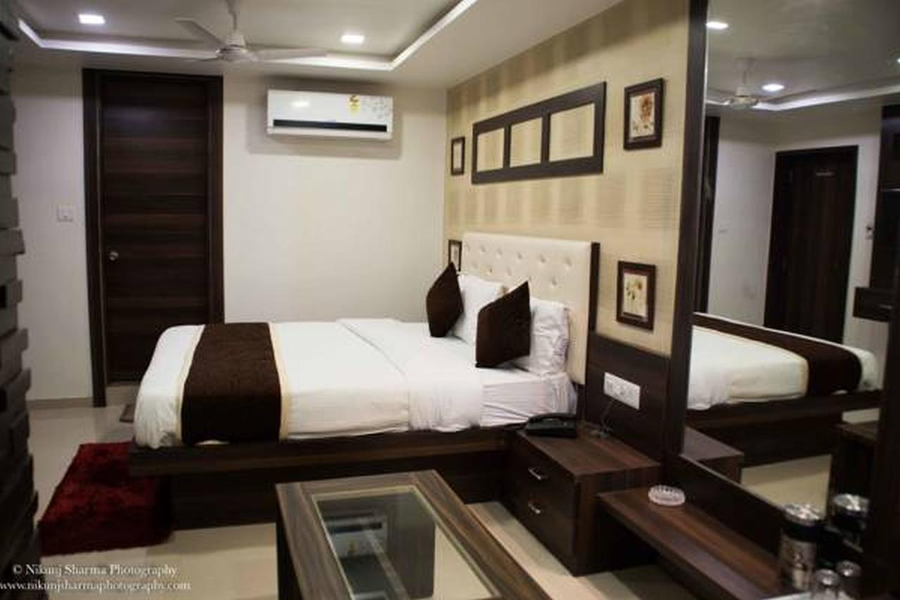 Hotel Gitanjali By Bizzgrow 2*