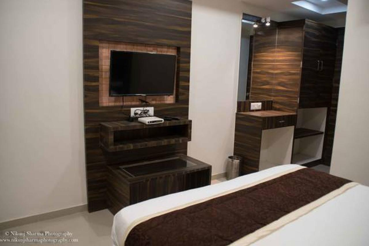 Hotel Gitanjali By Bizzgrow 2*