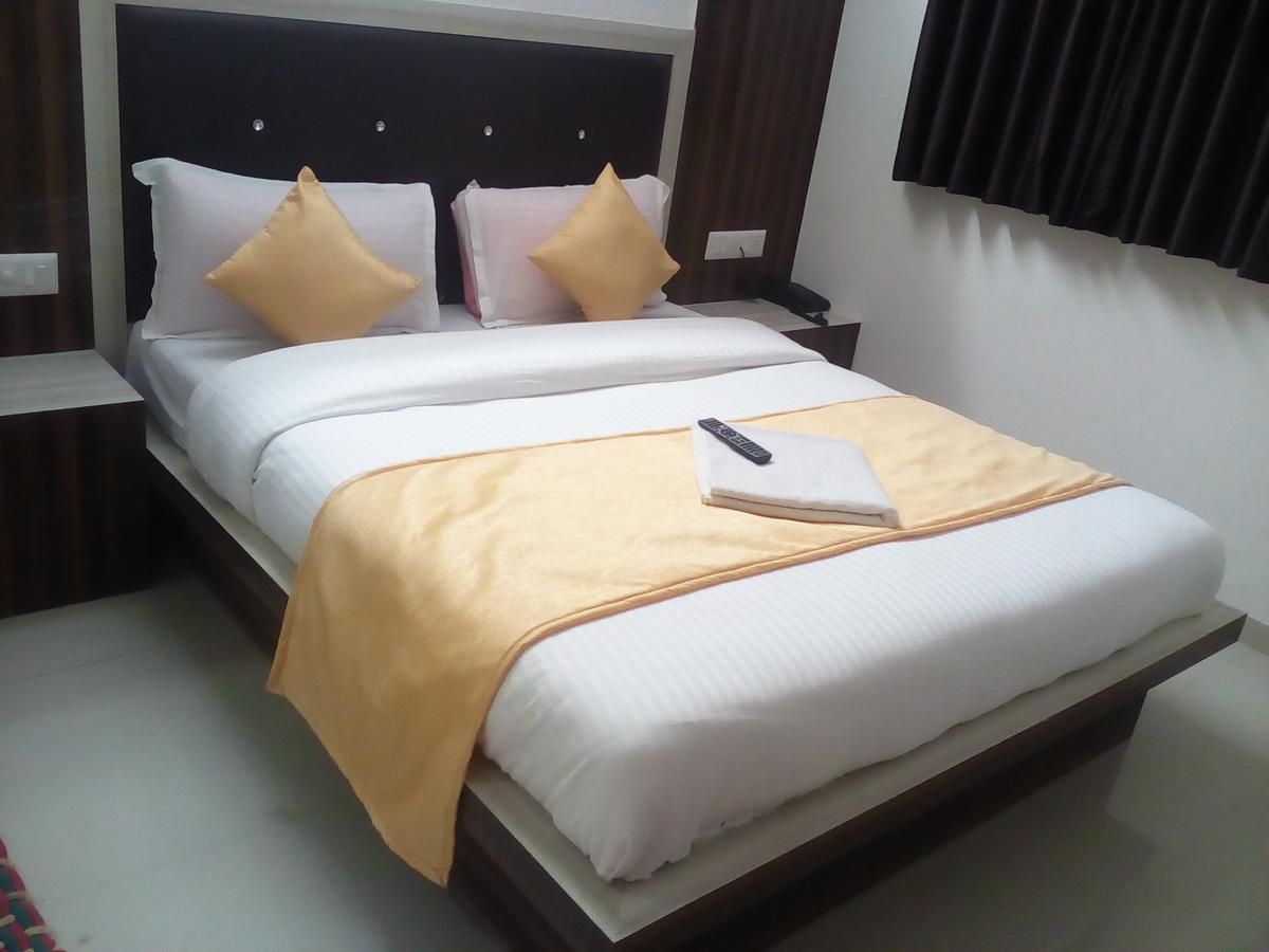 Hotel Sunstay 3*