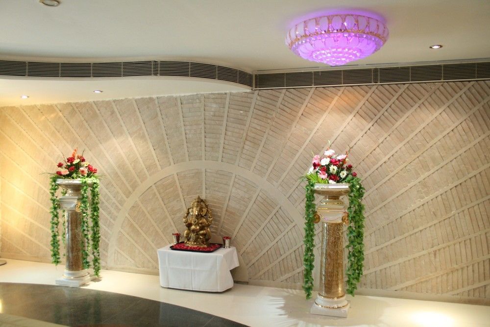 Hotel Epsilon 3*