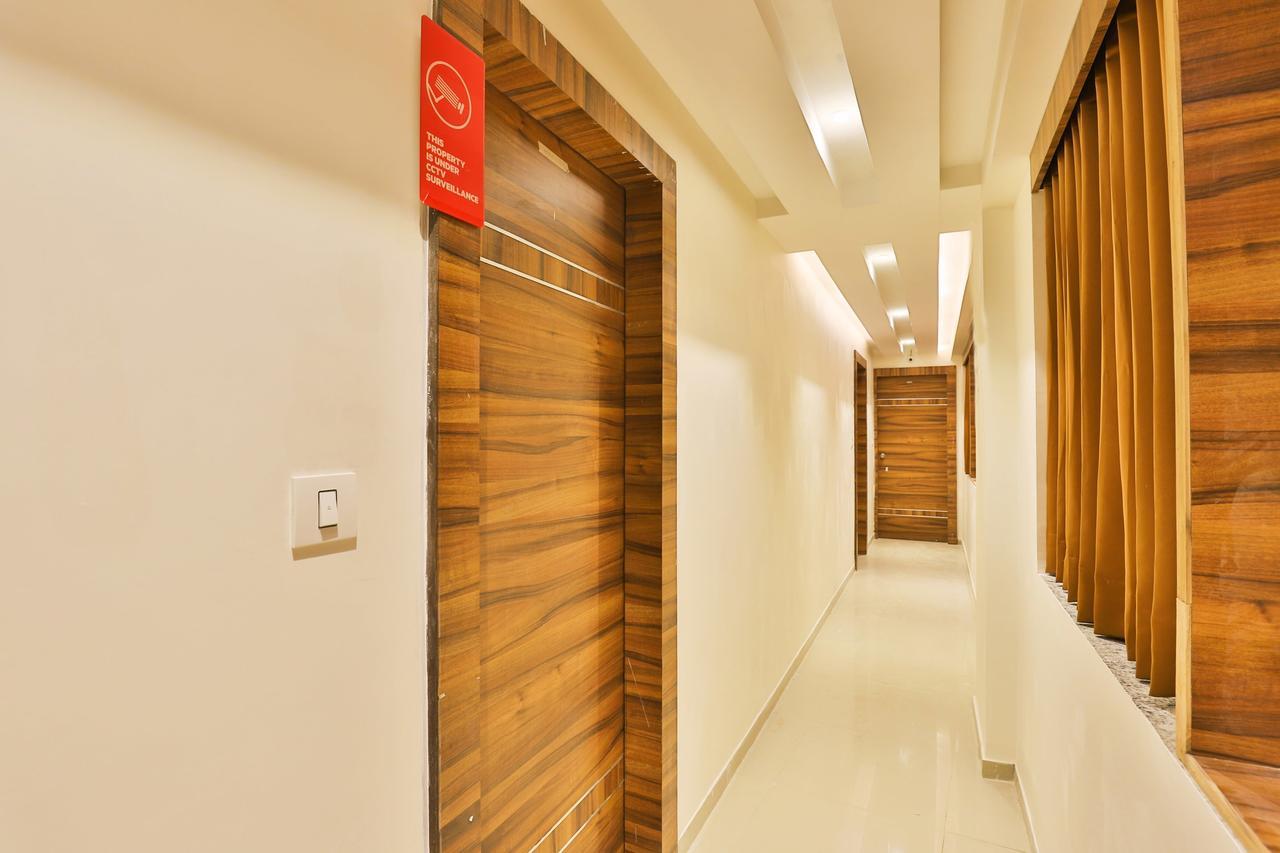 Hotel Oyo 11922 Sunstar 3*