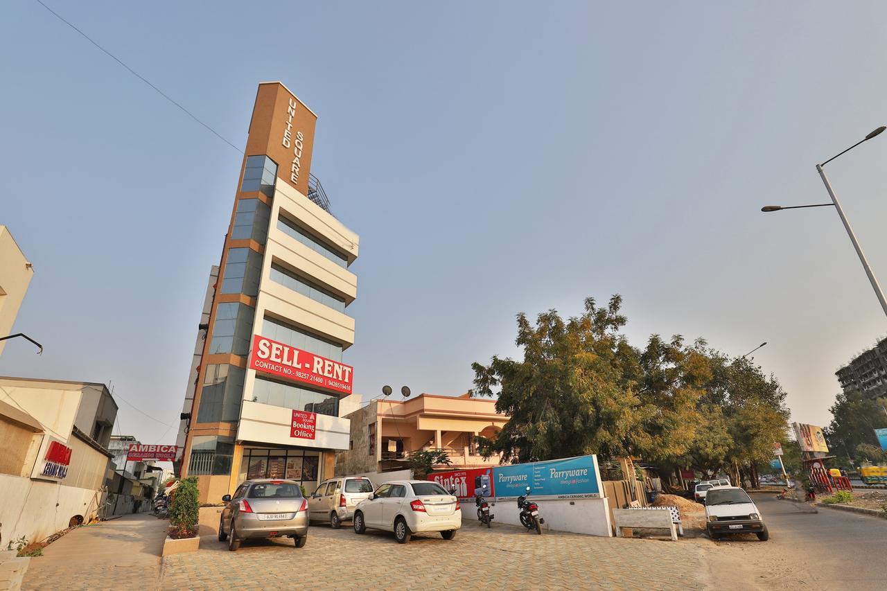 Oyo 11922 Sunstar 3* Ahmedabad