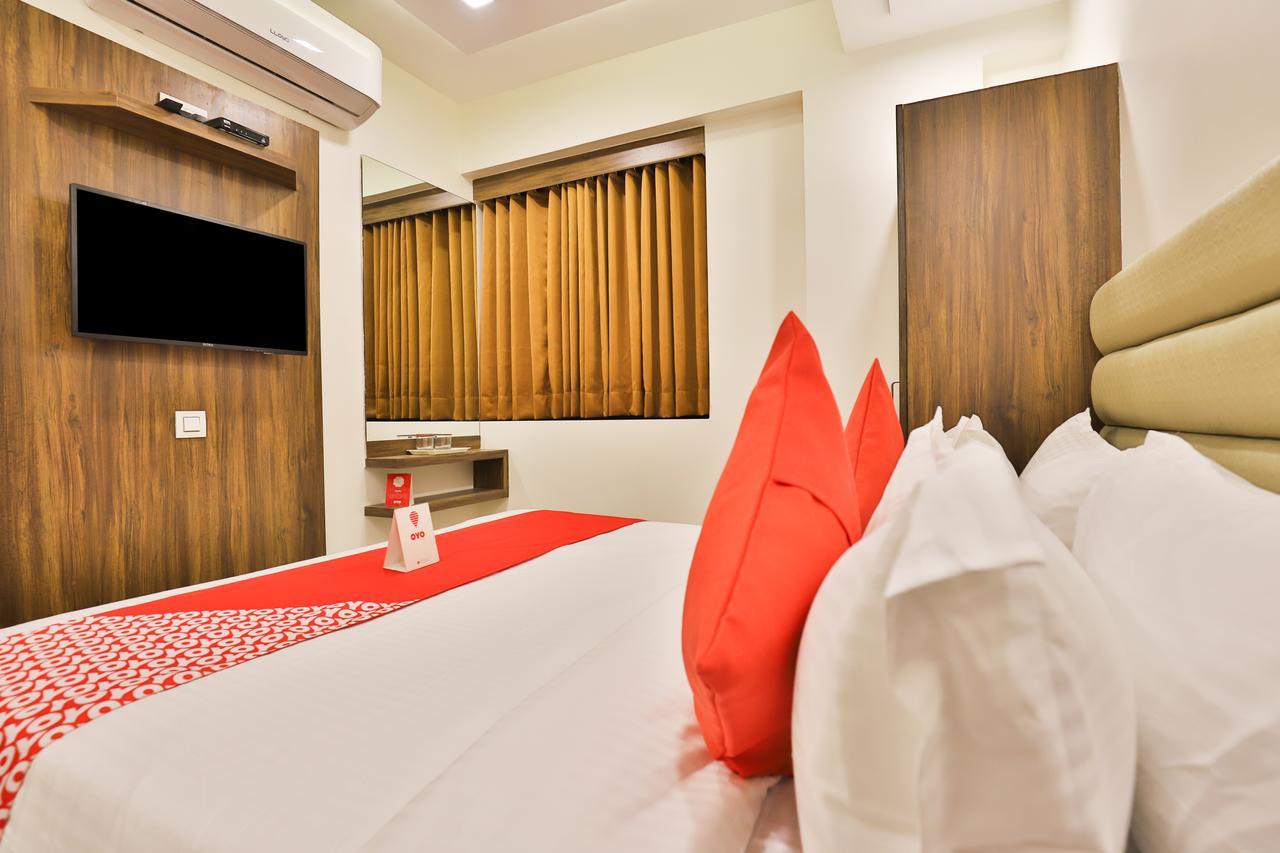 Hotel Oyo 11922 Sunstar 3*