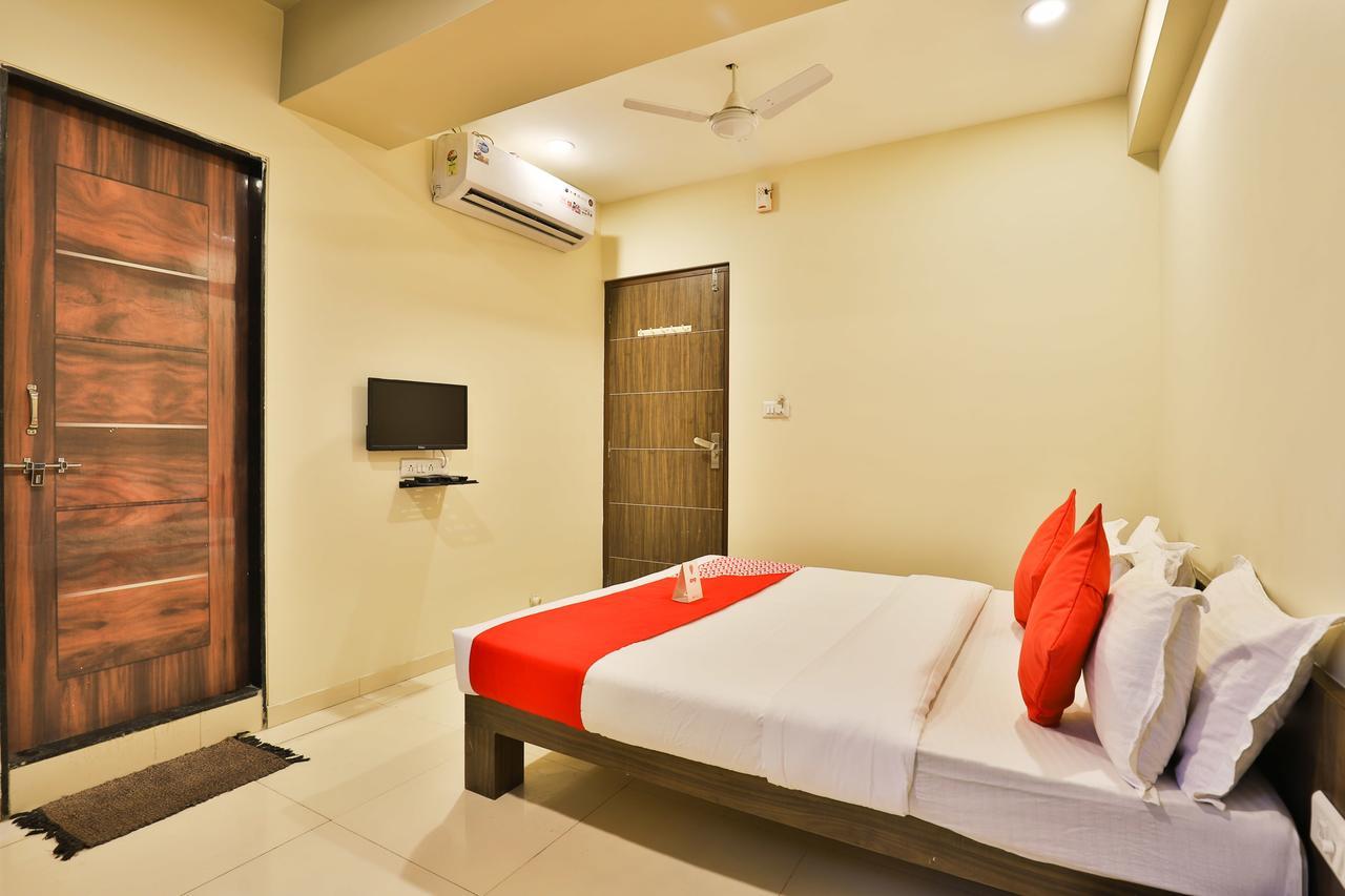 Guest house Western Ahmedabad