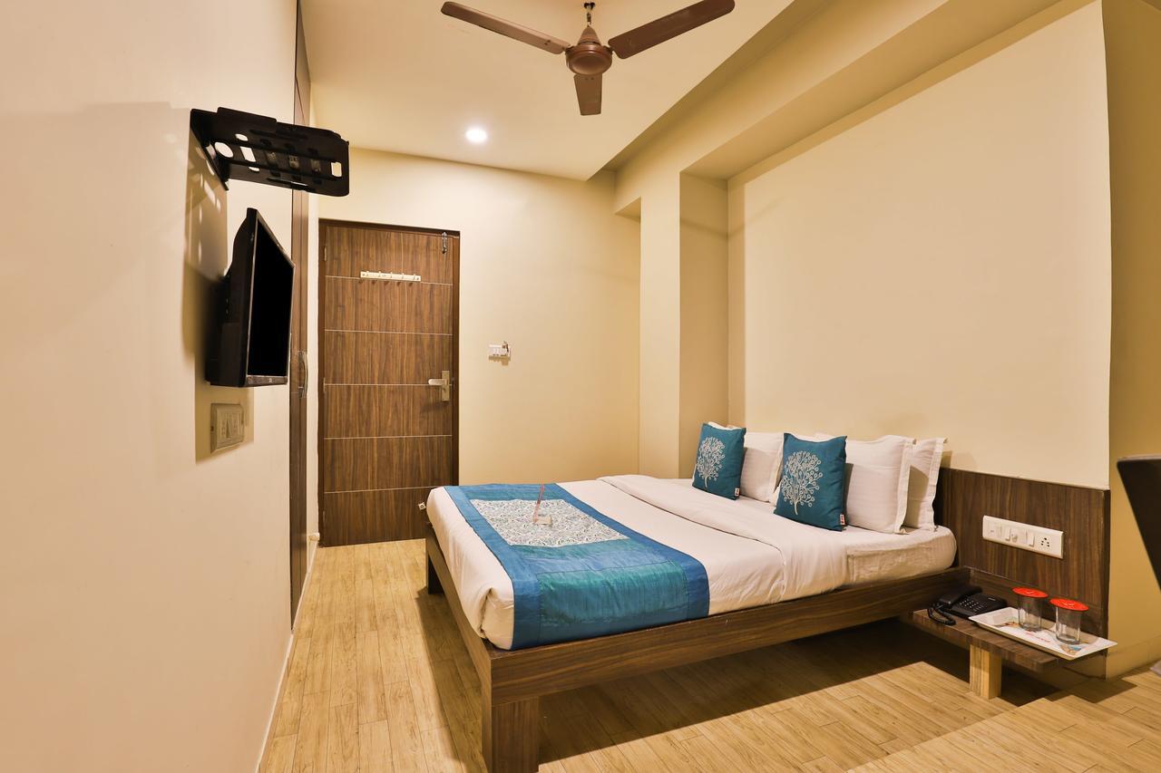 Guest house Western Ahmedabad