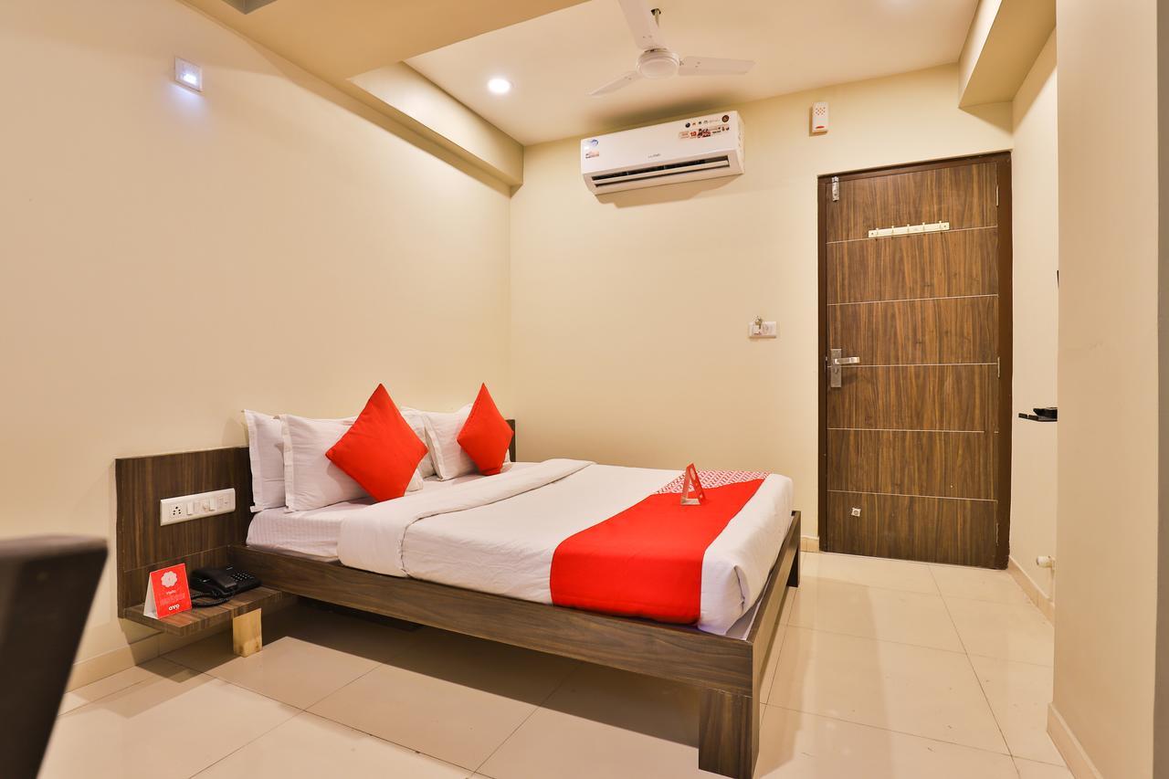 Guest house Western Ahmedabad