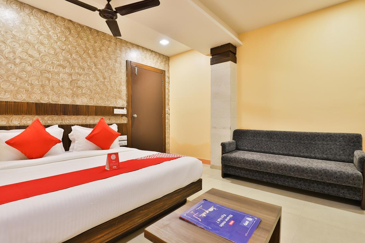 Oyo 12196 Mayur Park Residency Hotel 3*