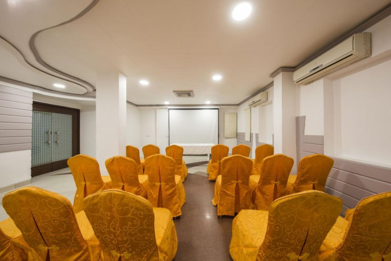 Epsilon Hotel 3*