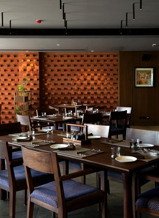 Hotel Five Petals & Banquets Ahmedabad