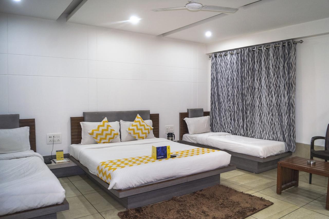 Darshan Sp Ring Road Hotel Naroda