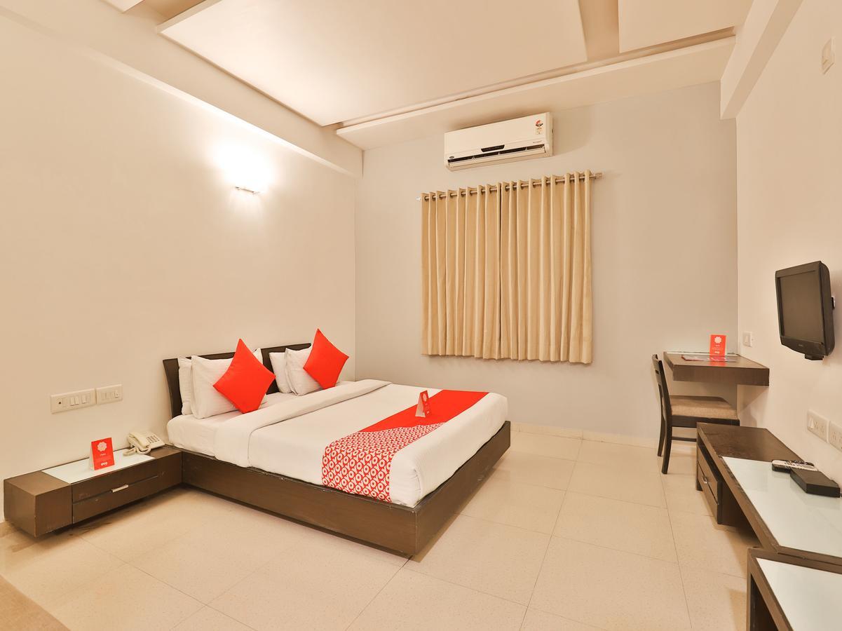 Oyo 5054 Sun-n-step Club 3* Ahmedabad