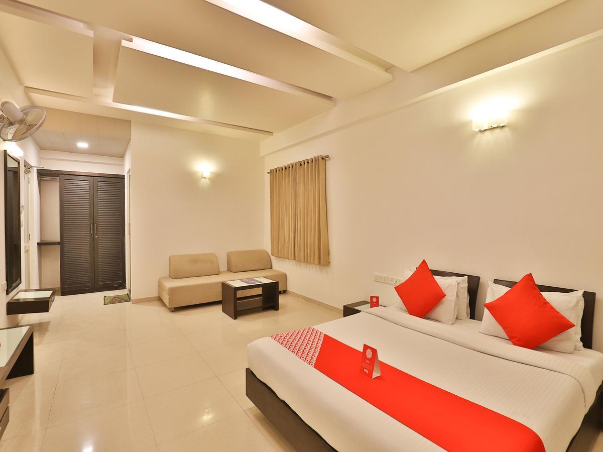 Oyo 5054 Sun-n-step Club 3* Ahmedabad