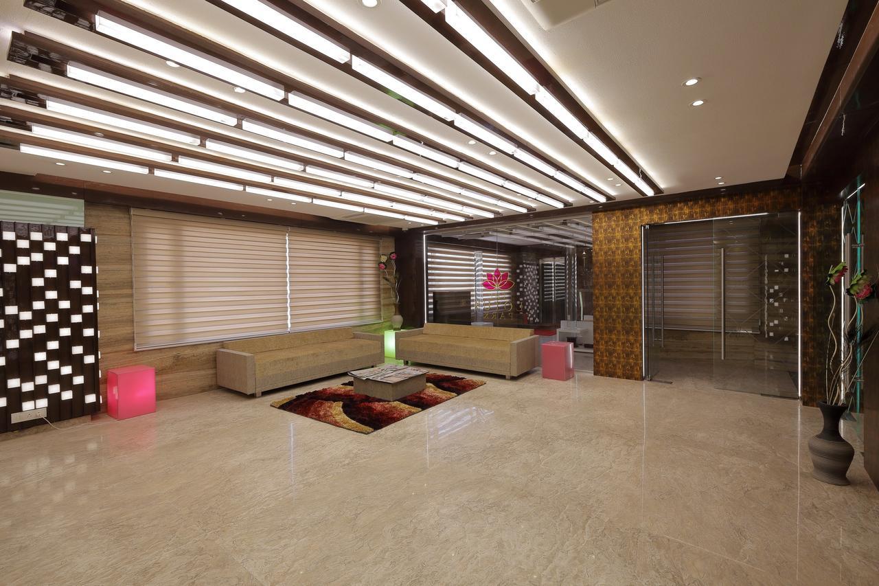 Hotel O Ellis Ahmedabad