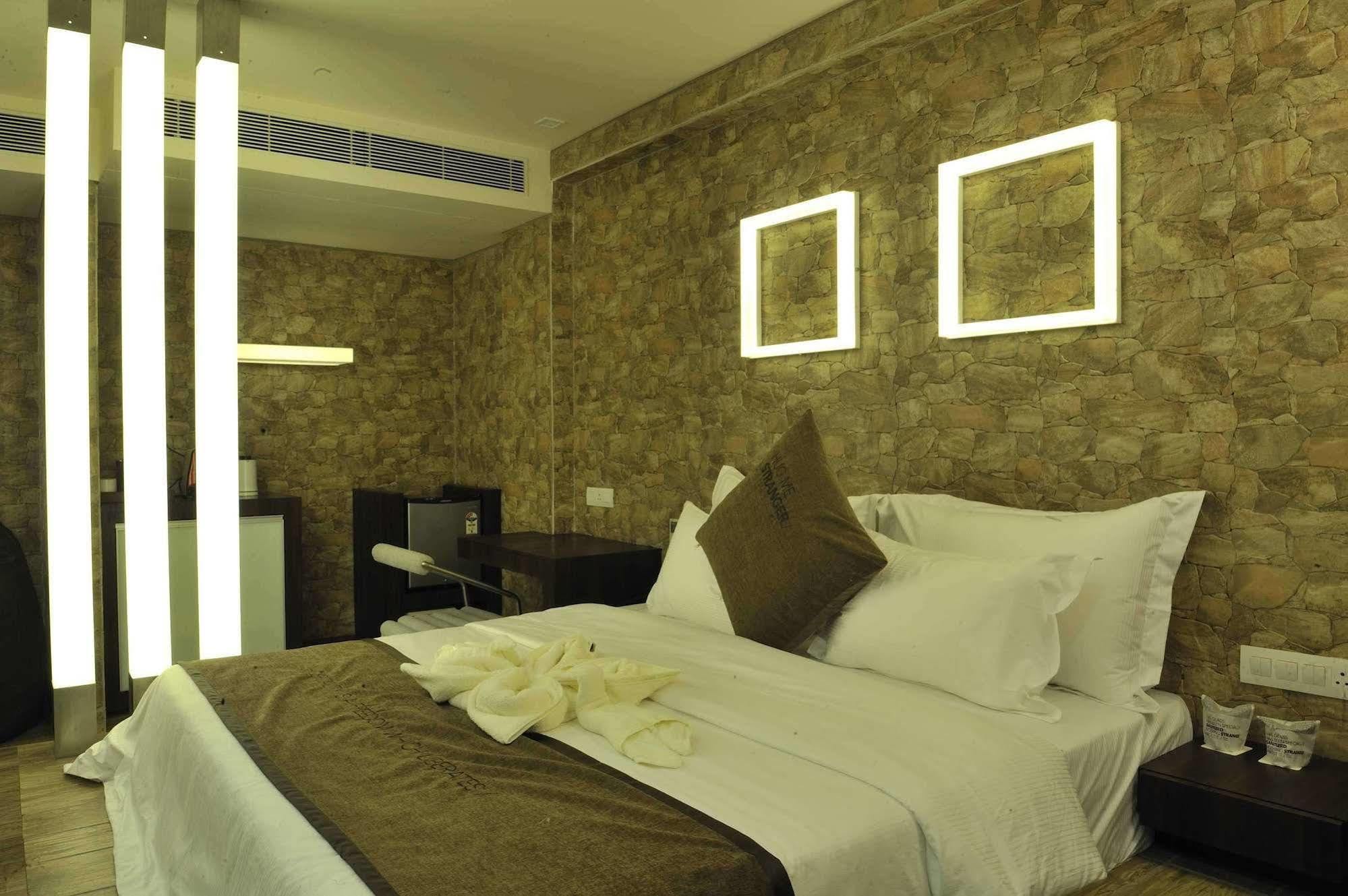 Hotel El Dorado 4*