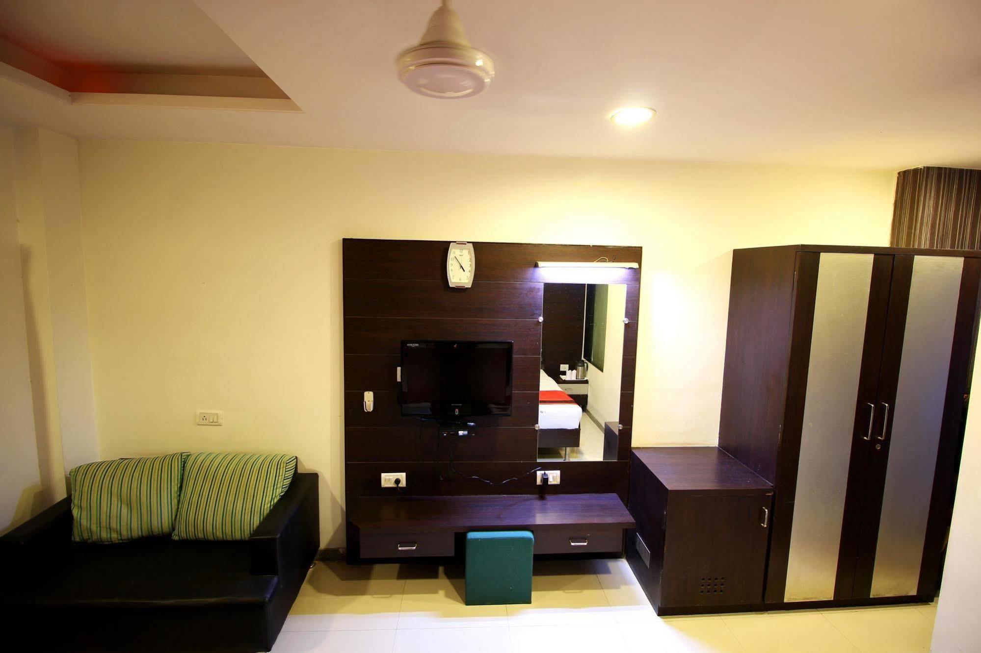 Marshall The Grand 3* Ahmedabad