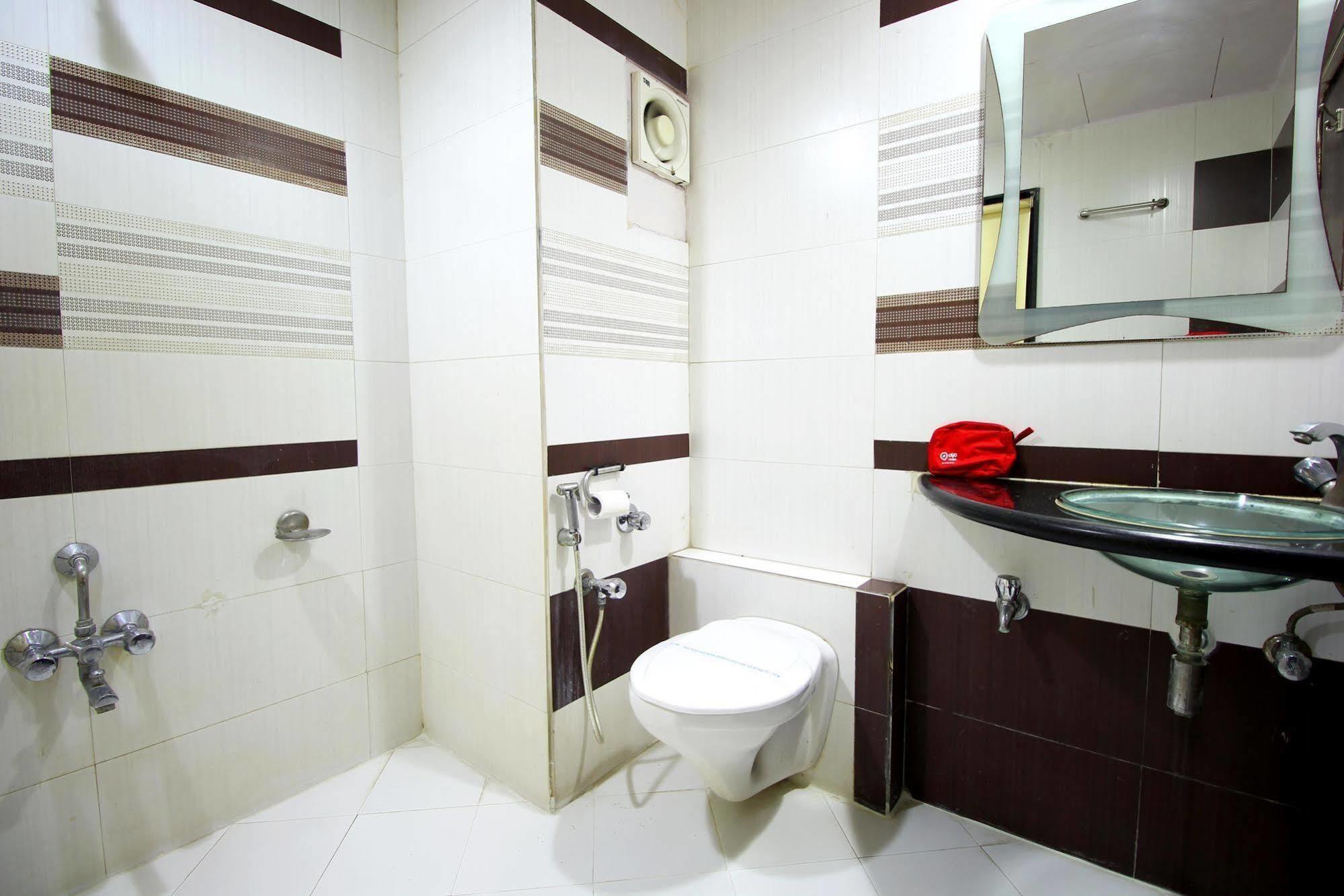 Marshall The Grand Hotel Ahmedabad